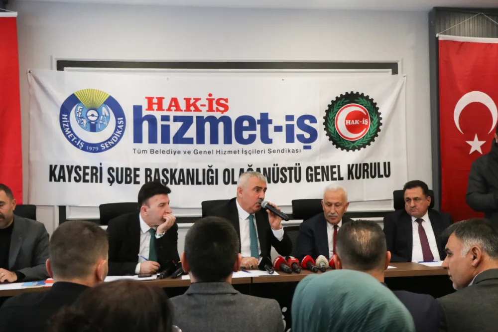 Hizmet-İş Şube Başkanlığına Yavuz Navruz seçildi 