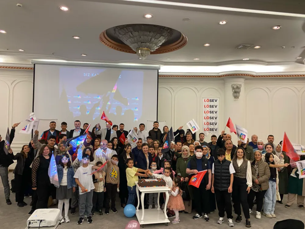 Lösemili çocuklar için bayramlaşma programı düzenledi