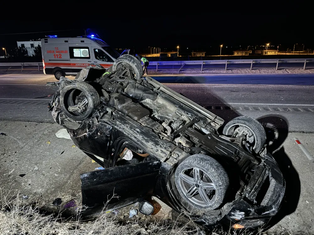 Cip ile otomobilin çarpıştığı kazada 1 kişi öldü, 2 kişi yaralandı