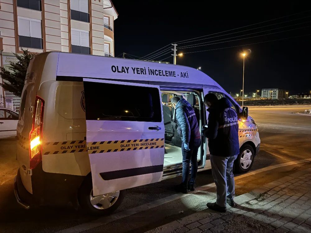 Otomobille motosikletin çarpıştığı kazada 1 kişi öldü