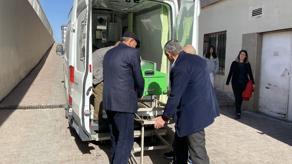 Sarız’da başıboş köpeklerin saldırdığı kişi hayatını kaybetti   