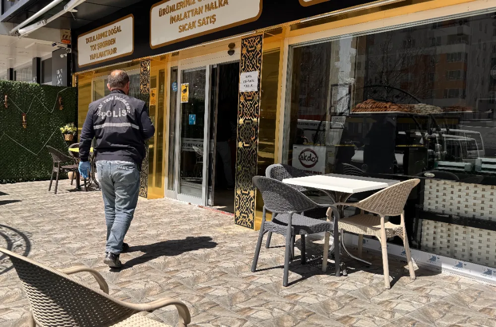  Baklava dükkanında silahlı saldırı!