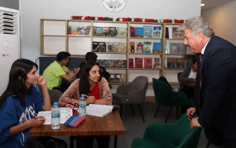 Öğrenciler LGS ve YKS