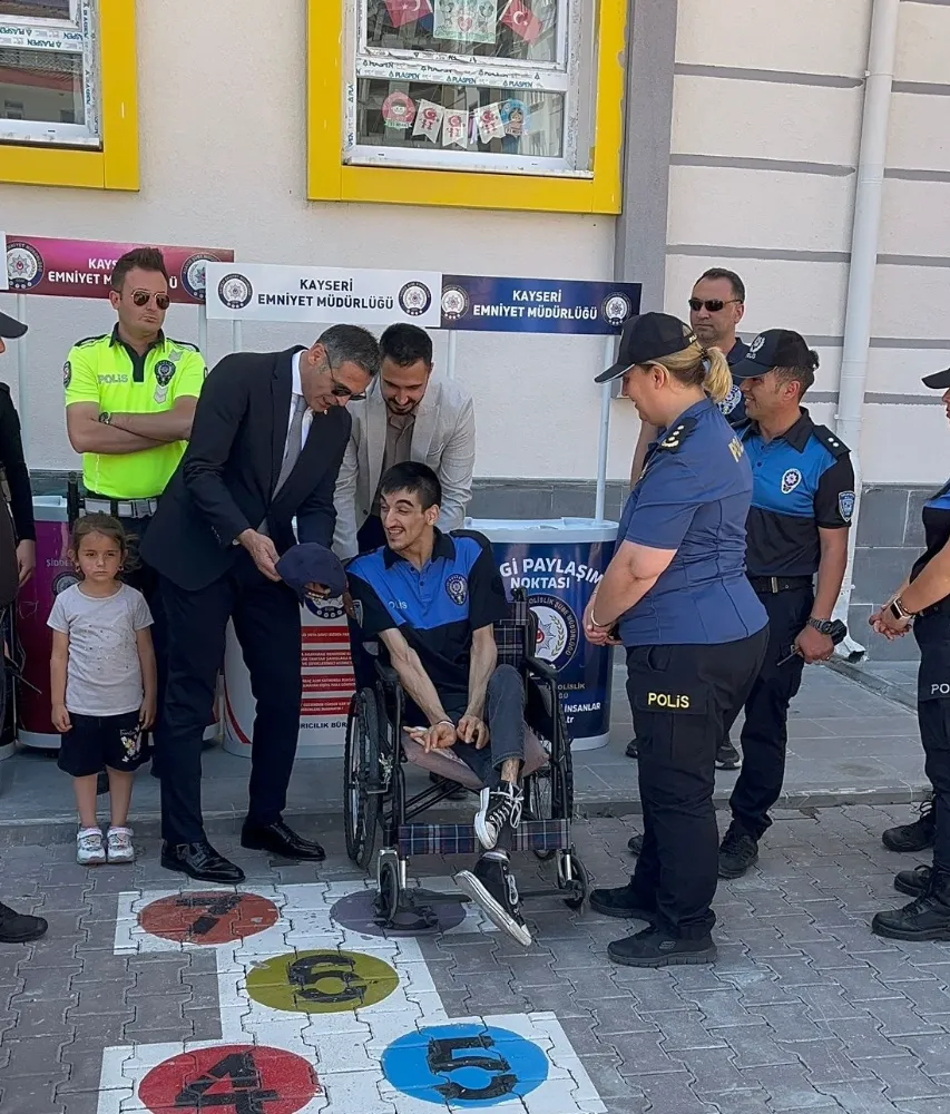 Engelli Gencin polislik hayali gerçek oldu