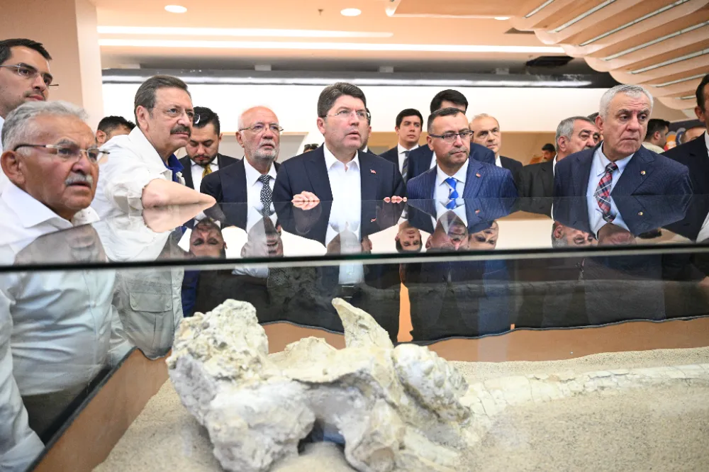 Bakan Tunç, Kayseri