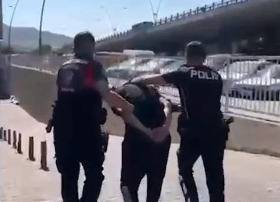 Aranan firari uyuşturucuyla yakalandı