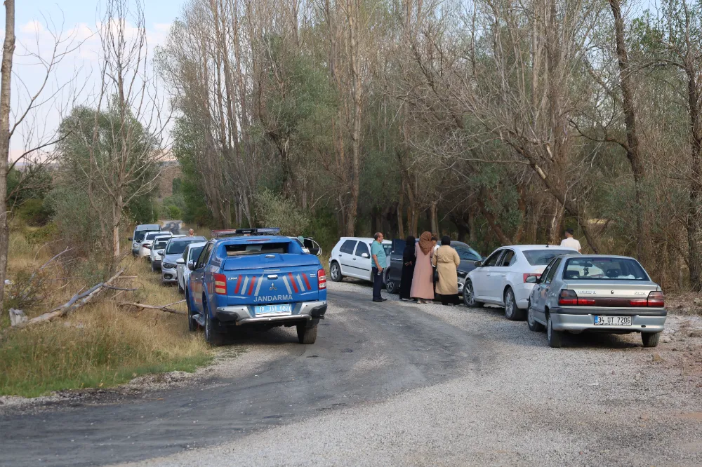 Yaşlı çift termal su kaynağı yakınında ölü bulundu