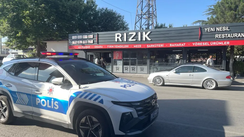 Silahlı saldırıya uğrayan döner ustası yaralandı