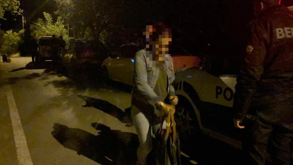 Erkek arkadaşını göğsünden bıçakladı: 1 yaralı