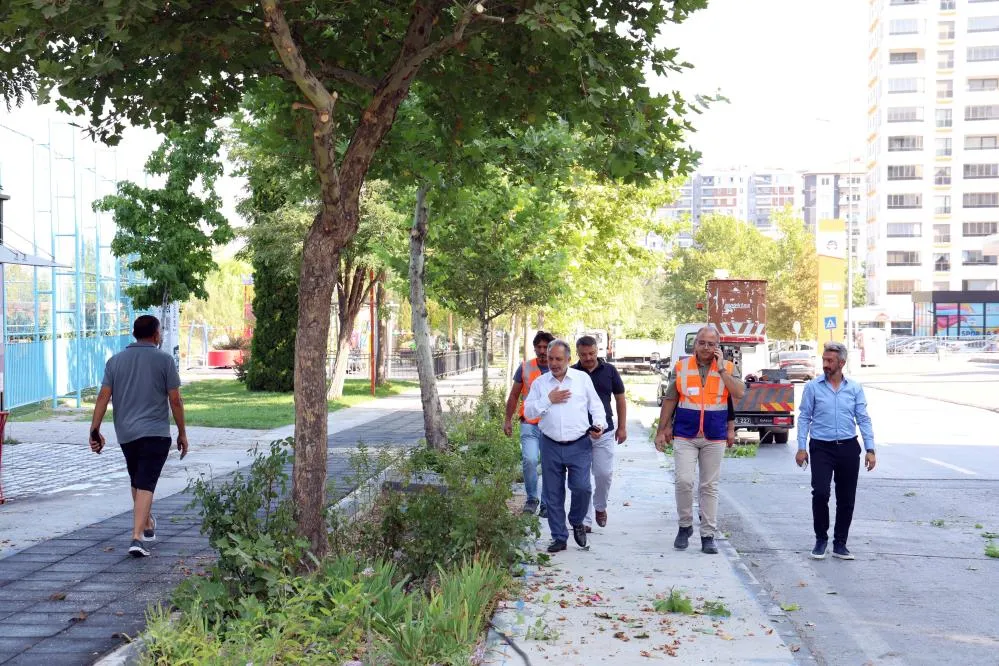  Başkan Yalçın, ‘Belediye Mahallemizde’ ekipleriyle