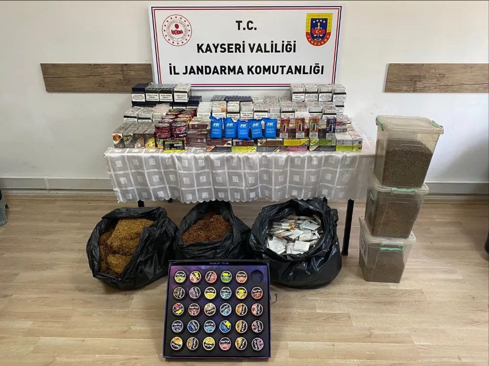 Kaçak sigara operasyonunda 2 şüpheli yakalandı