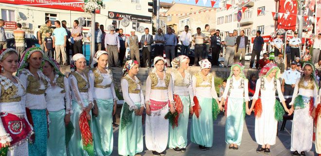31. ULUSLAR ARASI AŞIK SEYRANİ KÜLTÜR VE SANAT FESTİVALİ BAŞLADI