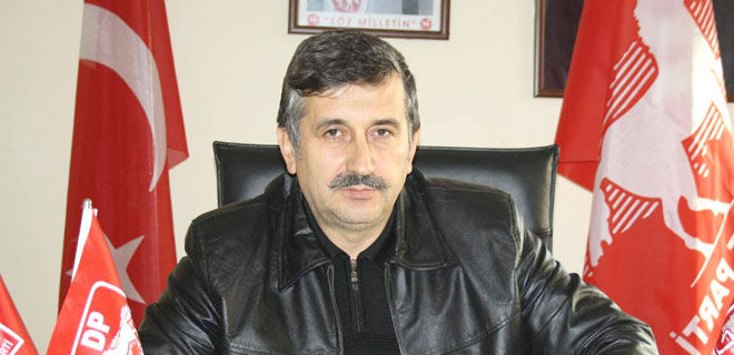 ``KUCAKLAYICI BİR ANAYASANIN ÇIKMAYACAĞINI GÖRÜYORUZ