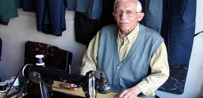 KAYSERİLİ TERZİ `YILIN AHİSİ` SEÇİLDİ