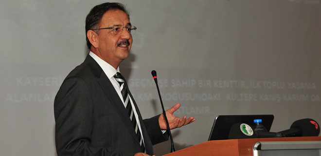 GELECEĞİN TURİZİMCİLERİNE İLK DERSİ VERDİ