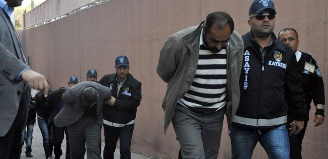 POLİS DOLANDIRICI DİYE GÖZALTINA ALDI