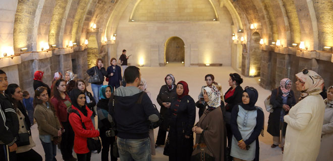 TALAS`LI KADINLARDAN KÜLTÜR HİZMETİ