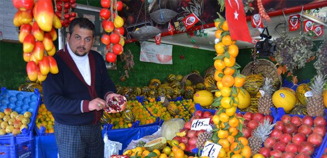 MEYVE VE SEBZE FİYATLARI MEVSİMİNE GÖRE NORMAL