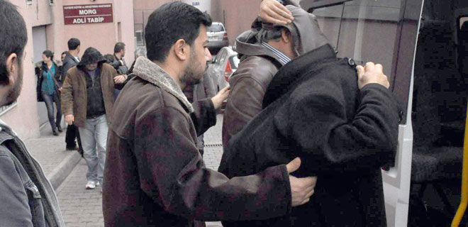 SAHTE SPORCU VİZESİYLE İNSAN KAÇAKÇILIĞI 