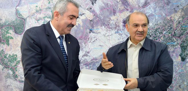 KOCASİNAN TOPLU SÖZLEŞME TATLI BAŞLADI