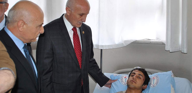 AKPARTİLİ VEKİLLER : KAZA ZEDELERİ ZİYARET ETTİ