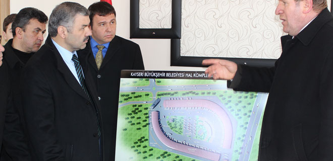 HAL KOMPLEKSİ VE TOPTANCILARI  ZİYARET ETTİ