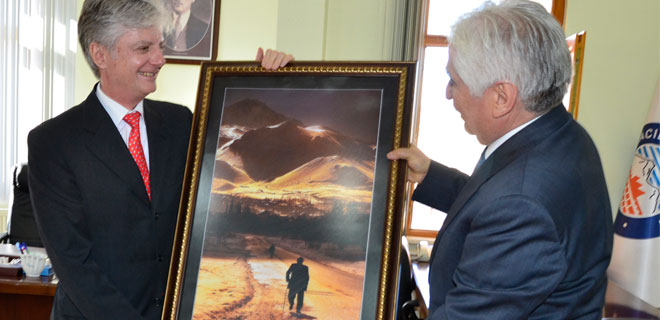 AVUSTURYA BÜYÜKELÇİSİ WÖLFER  HACILAR DA