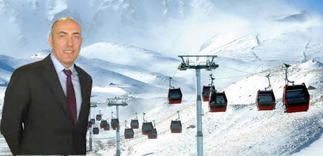 Büyükelçi Kudzmanas`ın Kayak Keyfi