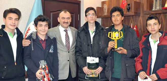 BİLİM KAHRAMANLARI  BİLAL YILMAZI ZİYARET ETTİ