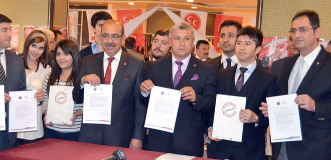 MEDYA KARŞISINA  ÇIKIP PROJELERİNİ ANLATTI