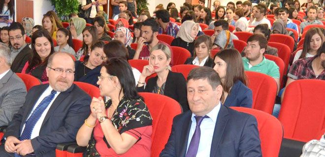 `SÖZDE ERMENİ SOYKIRIMI`  ERÜ`DE TERTIŞILDI