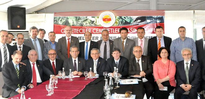 BASIN VAKFI YÖNETİMİNE YENİDEN SEÇİLDİ