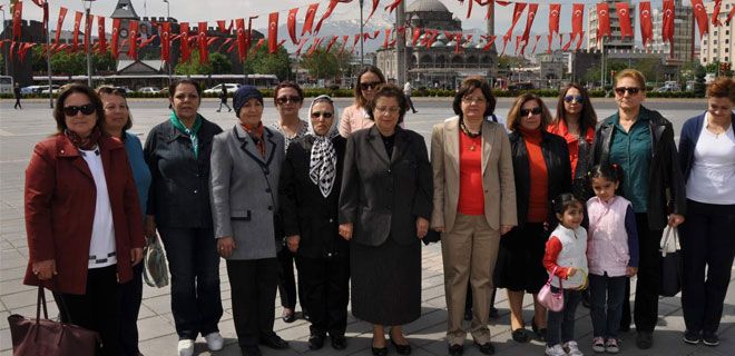 ORTAK DUYGU VE DÜŞÜNCELERİ TAŞIYORUZ