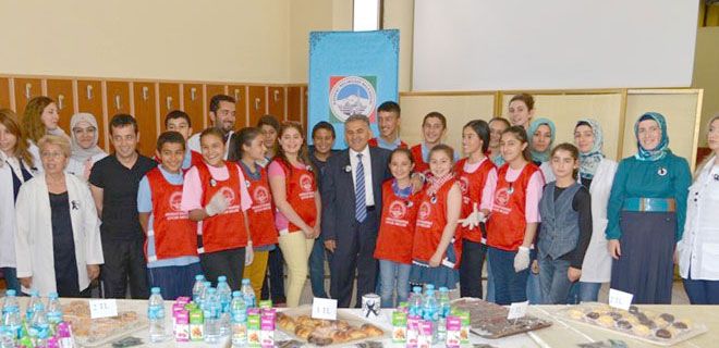 ÇOCUK MECLİSİ SOMA İÇİN TEK YÜREK OLDU