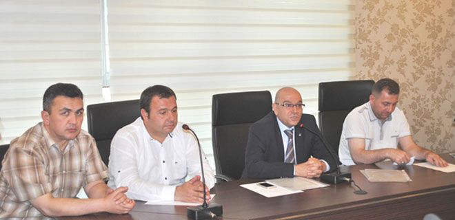 AK PARTİ İL YÖNETİMİ TOPLANDI