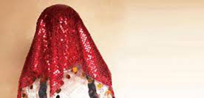 ÇOCUK  YAŞTA  EVLİLİKLER  DUR  DİYELİM 