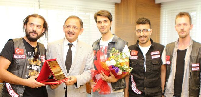 GELECEĞİN MUCİTLERİNİ  KABUL  ETTİ