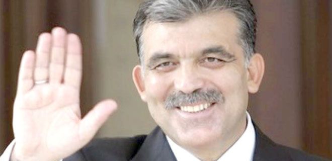 BABA OCAĞI`NA GÖMÜLMEK İSTİYOR