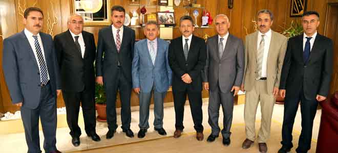 MELİKGAZİ İLÇE MİLLİ EĞİTİM MÜDÜRLÜĞÜ YÖNETİCİLERİNDEN  MELİKGAZİ BELEDİYESİNE ZİYARET