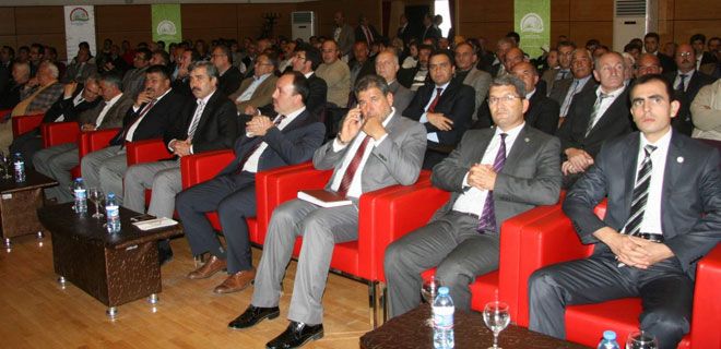 SERTİFİKALI TOHUM TANITIM TOPLANTISI DÜZENLENDİ