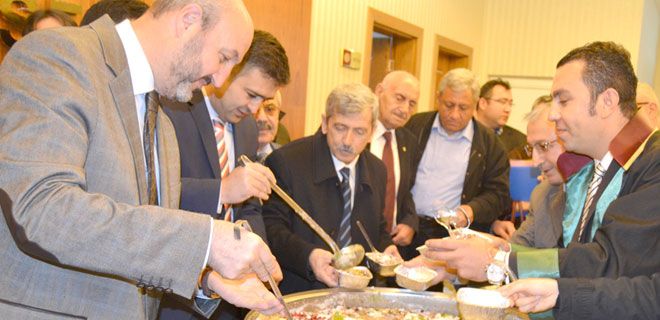 KAYSERİ BAROSUNDAN AŞURE İKRAMI 