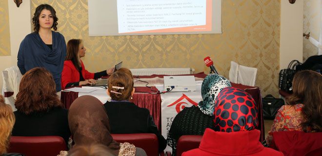 TALASLI KADINLARA `KADIN HAKLARI` EĞİTİMİ