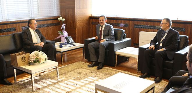 DERNEK VE VAKIFLARLA GÖRÜŞTÜ