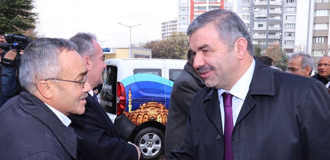 Başkan Çelik, `Mahallelere Avrupa Modeli Veriyoruz