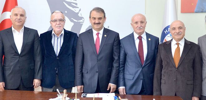 AKPARTİ KAYSERİ MİLLETVEKİLLERİ HACILAR`DA