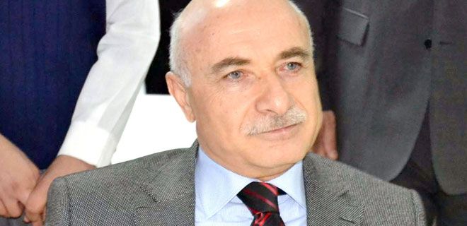 BAŞKANIMIZIN ADAY OLMASINI İSTERİZ