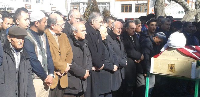 MEHMET CANTÜRK SON YOLCULUĞUNA UĞURLANDI