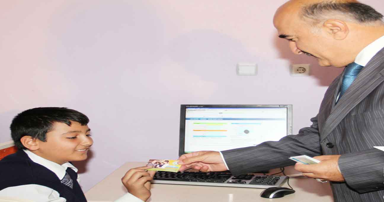 ÖĞRENCİLERE İNTERAKTİF E-EĞİTİM