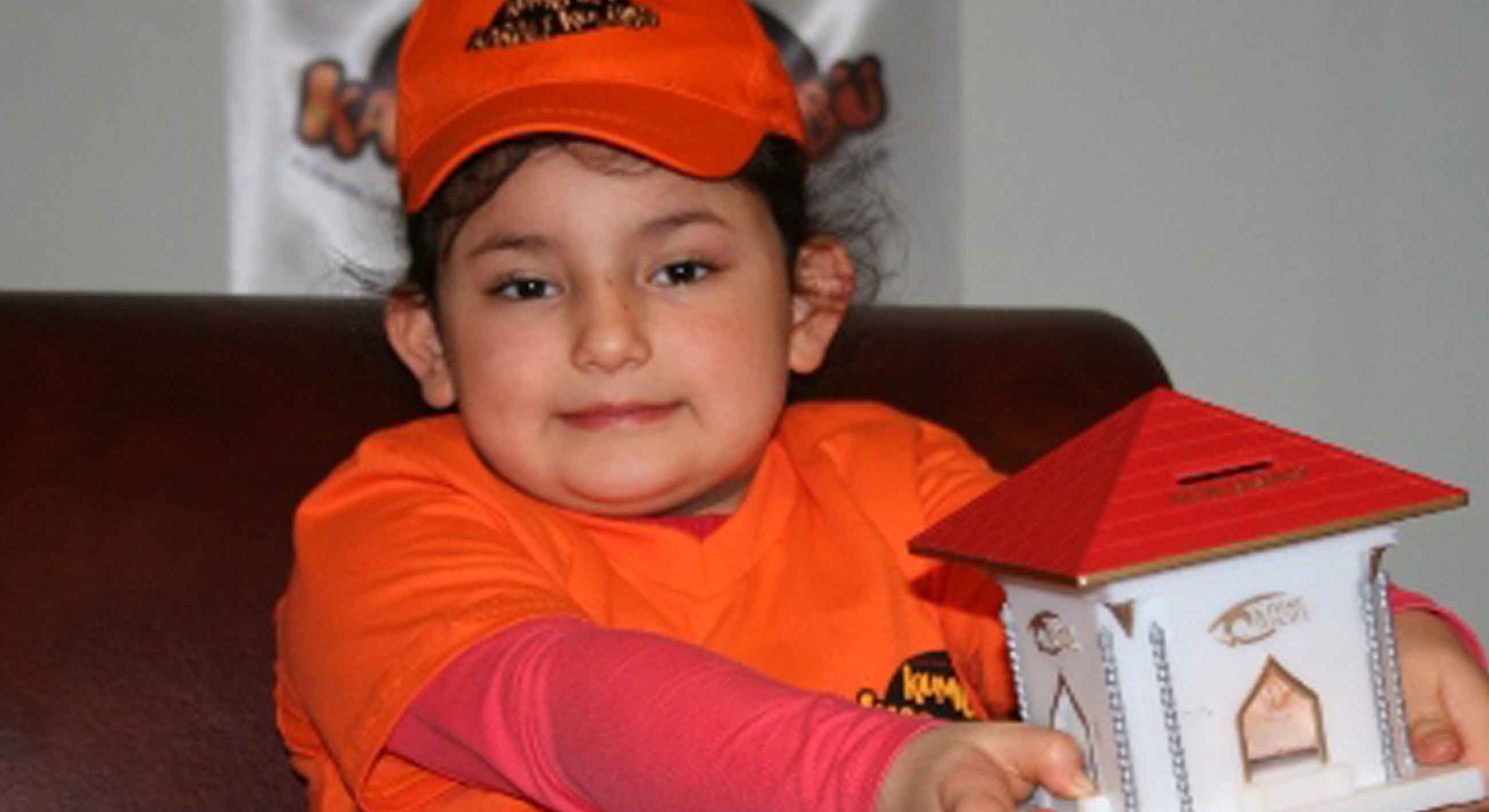 KİMSE YOK MU VAN VE ERCİŞ’E, KIŞ ŞARTLARINA UYGUN OYUN ÇADIRI KURACAK 