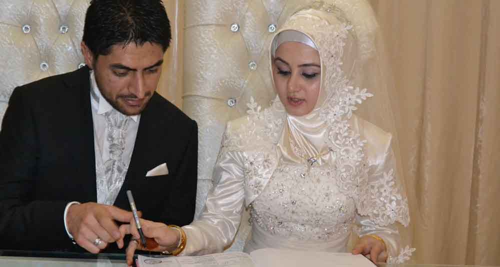 ÇİFTLERİN MUTLU GÜNLERİ